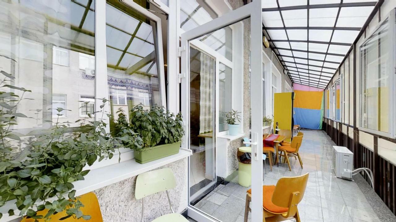 Press Hostel Warsaw Luaran gambar