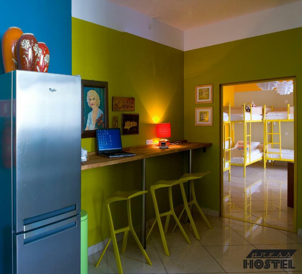Press Hostel Warsaw Luaran gambar