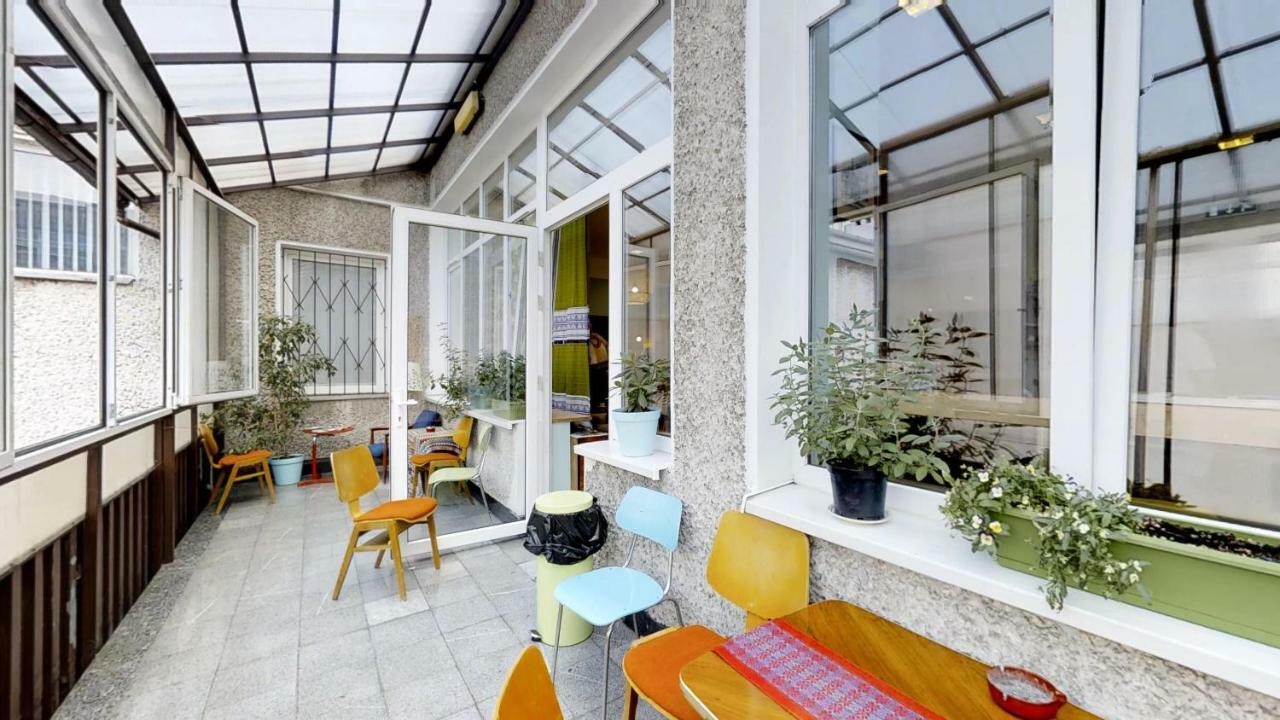 Press Hostel Warsaw Luaran gambar