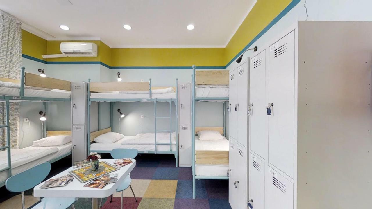 Press Hostel Warsaw Luaran gambar