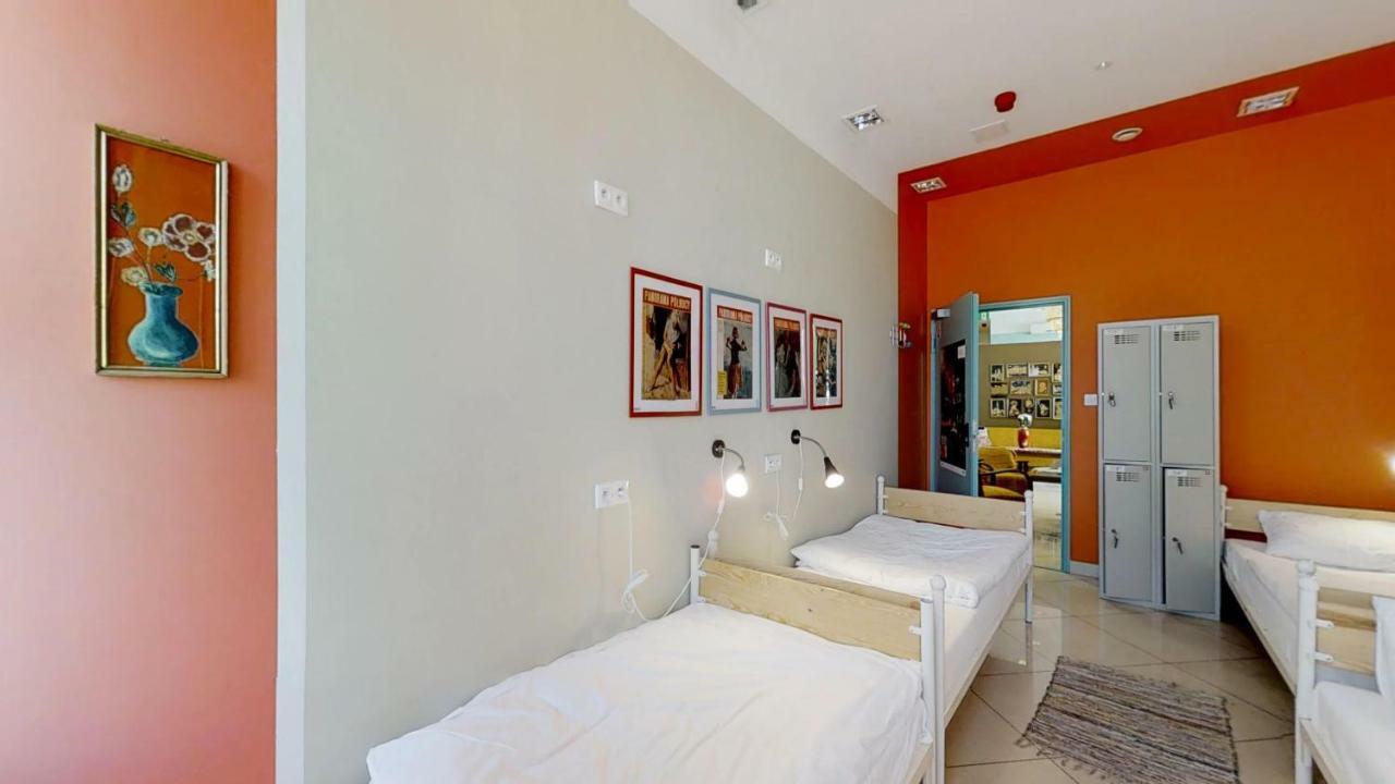 Press Hostel Warsaw Luaran gambar